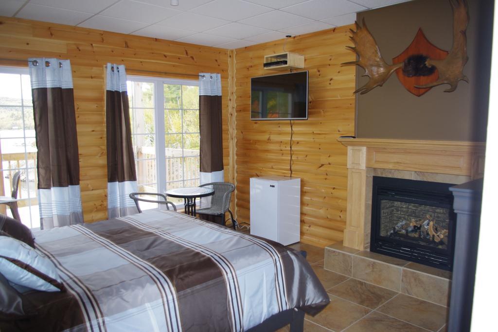 Auberge La Taniere Tadoussac Bilik gambar
