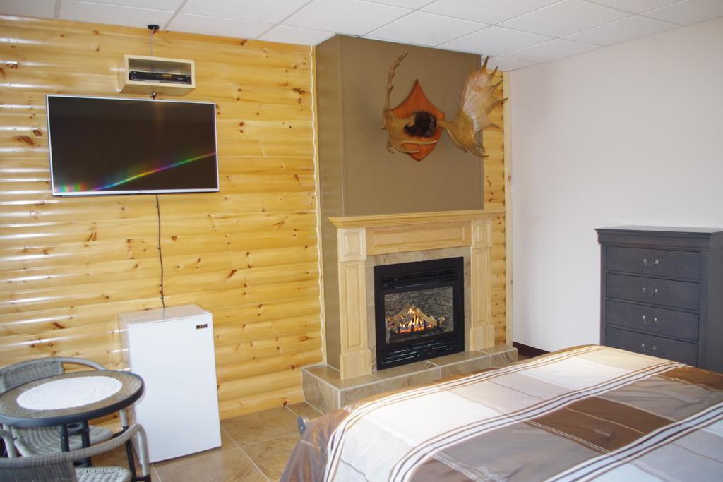 Auberge La Taniere Tadoussac Bilik gambar